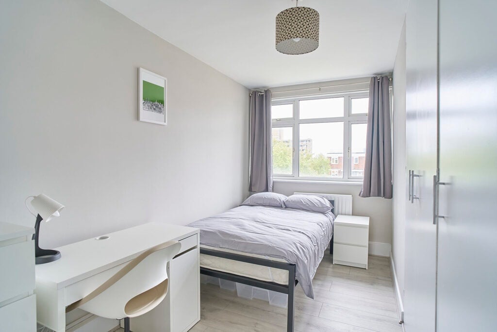Room Weymouth Terrace in Greater London