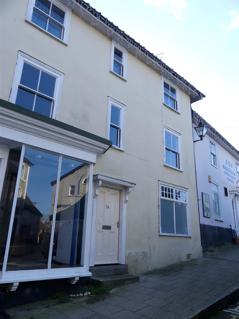 Flat Holmere Drive in East Suffolk