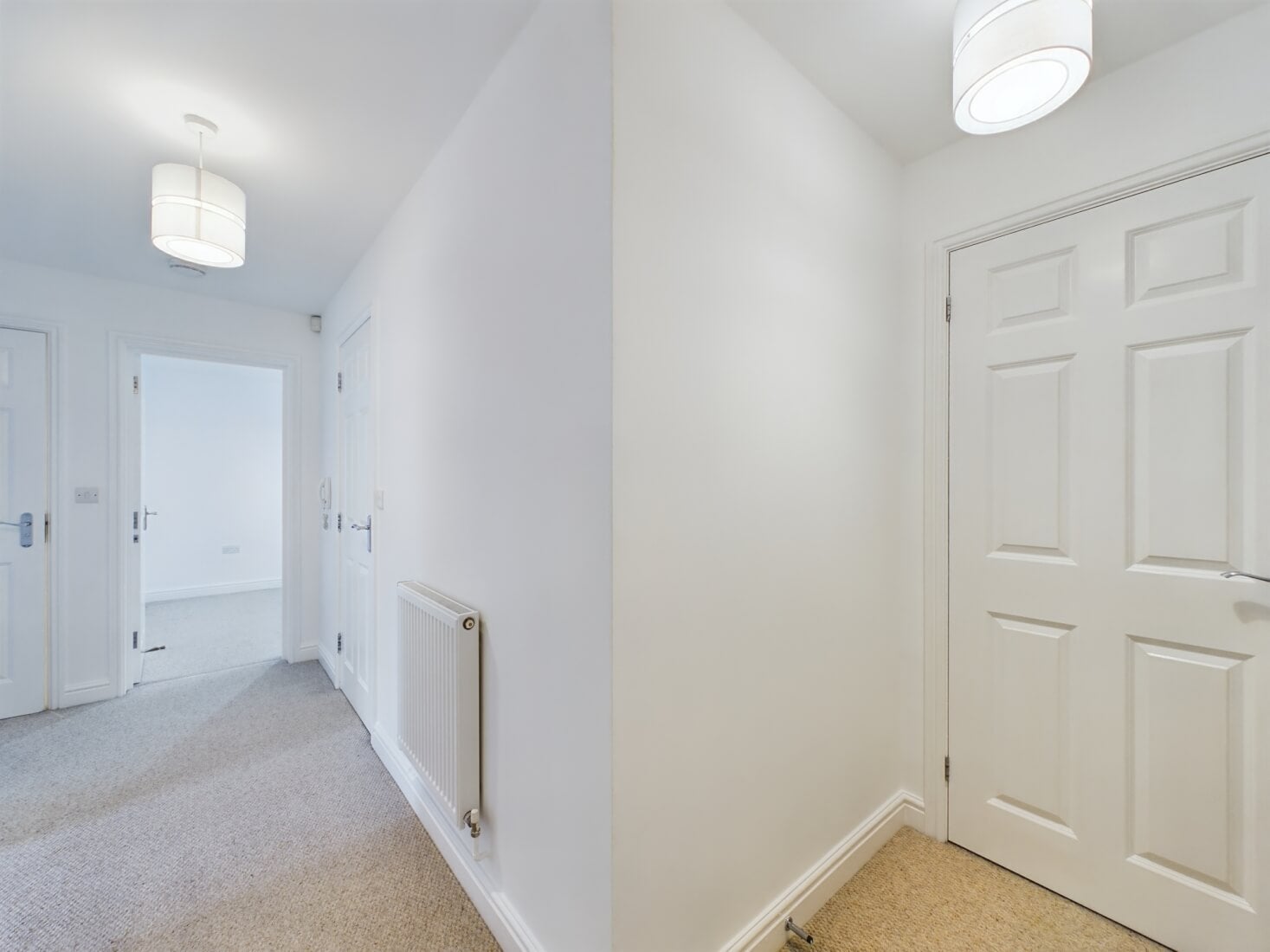 Flat Kineton Green Road in Metropolitan Borough of Solihull