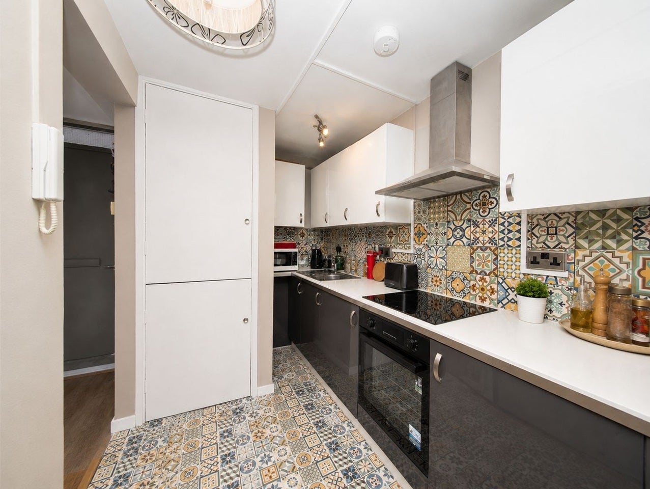 Flat Weatherley Close in Greater London