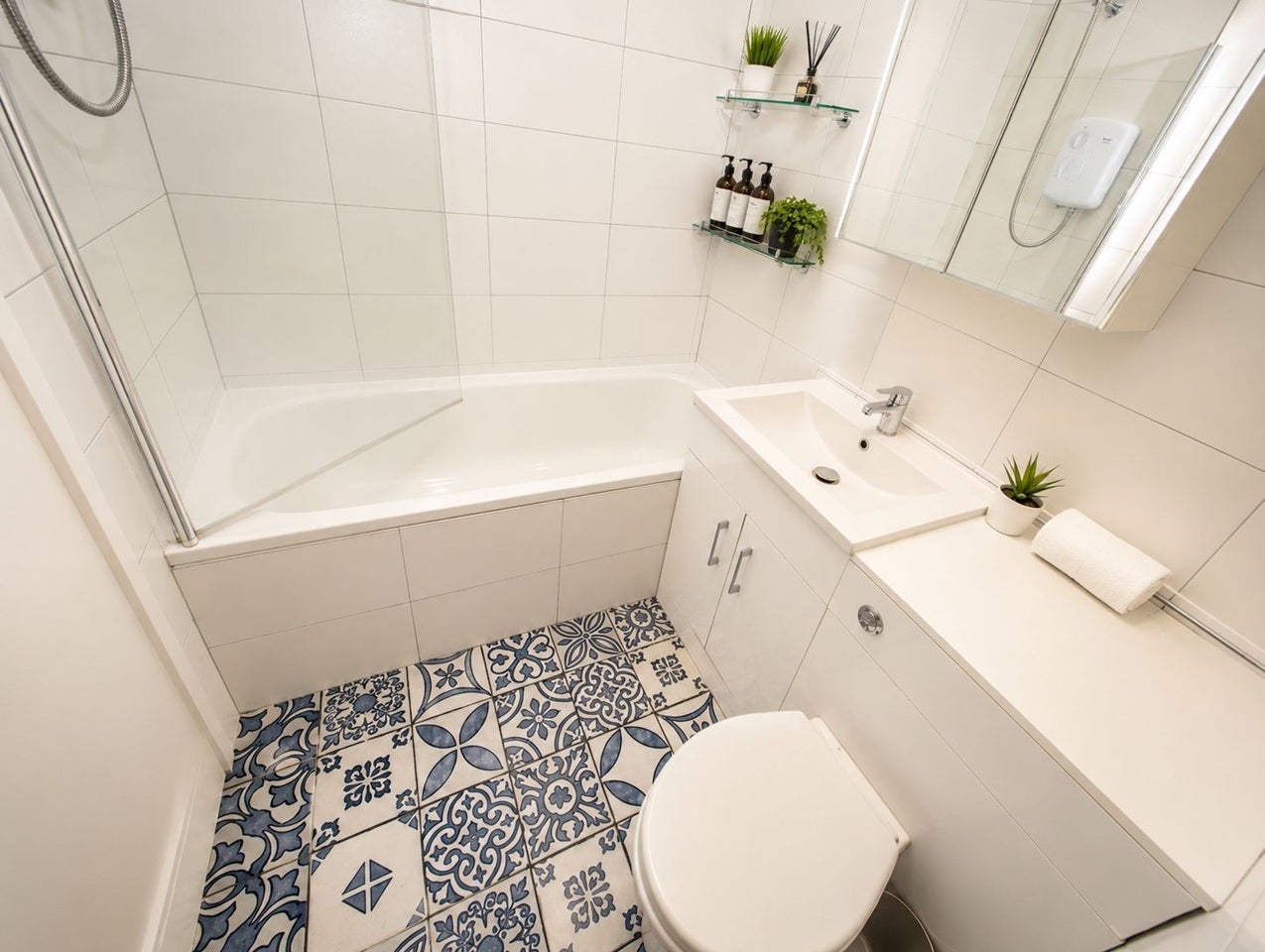 Flat Weatherley Close in Greater London