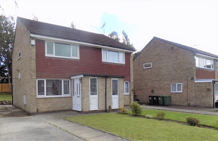 House Turnberry Grove in Leeds