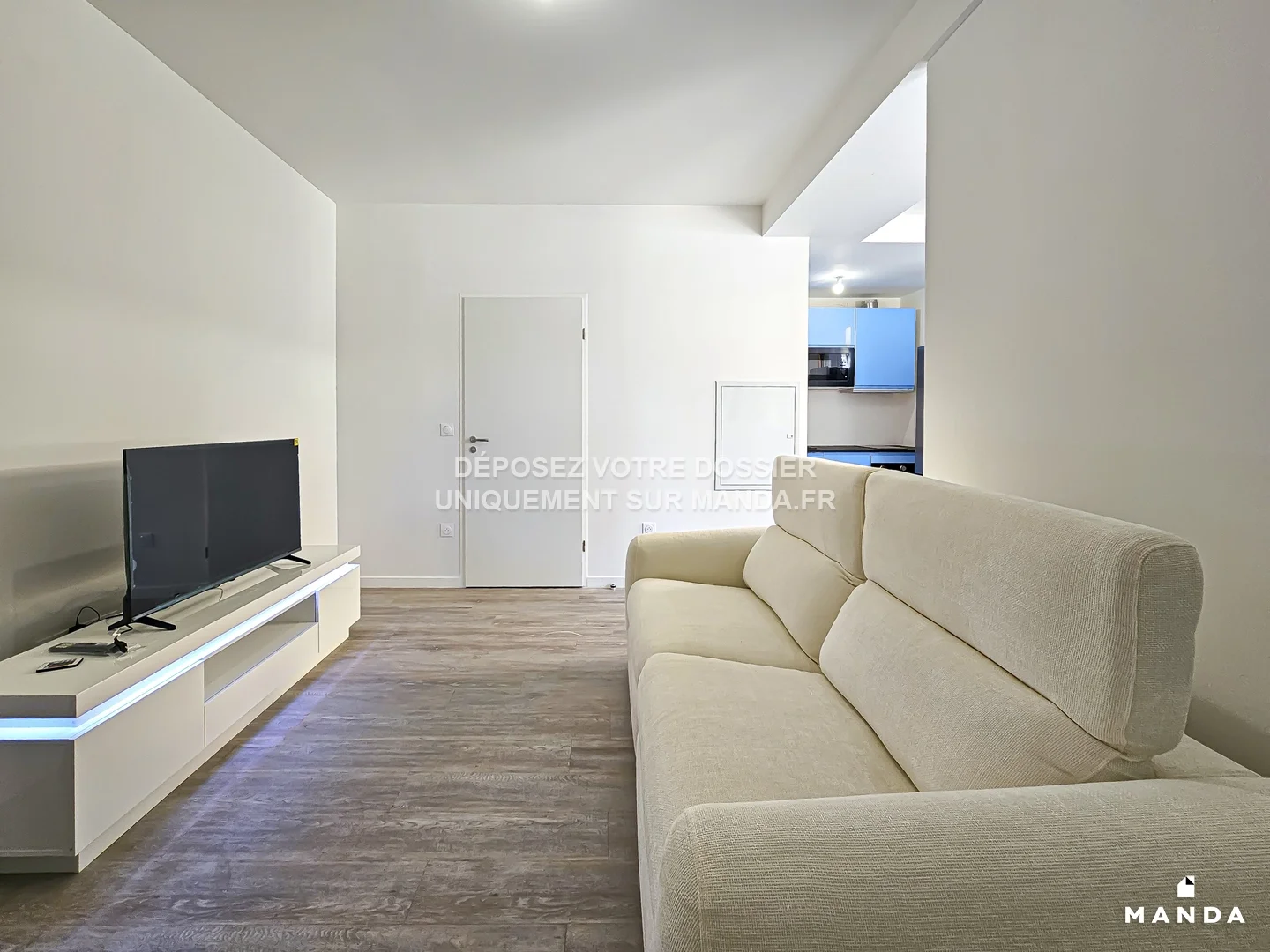 Flat Place Gaston Viens in Orly