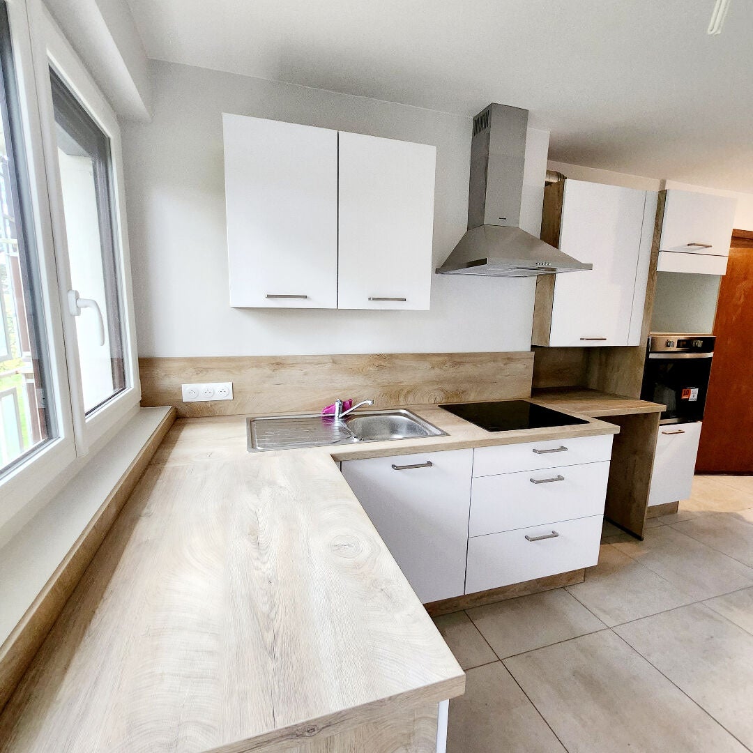 Flat Avenue Mellet Mandard in Saint-Just-Saint-Rambert