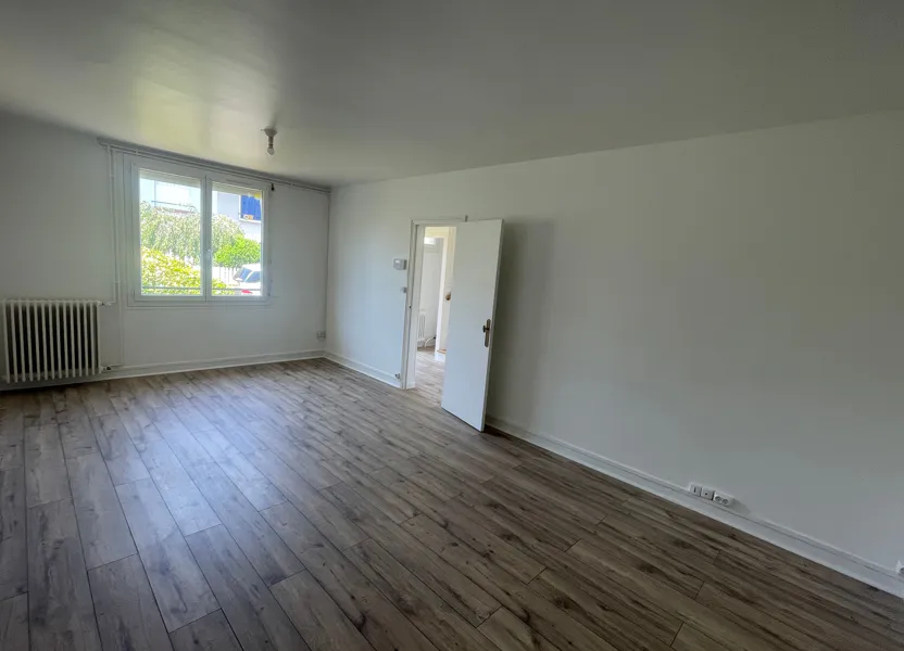 Maison Rue Louise Michel à Varennes-Vauzelles