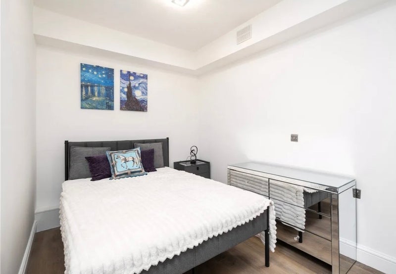 Flat Nevern Place in Greater London