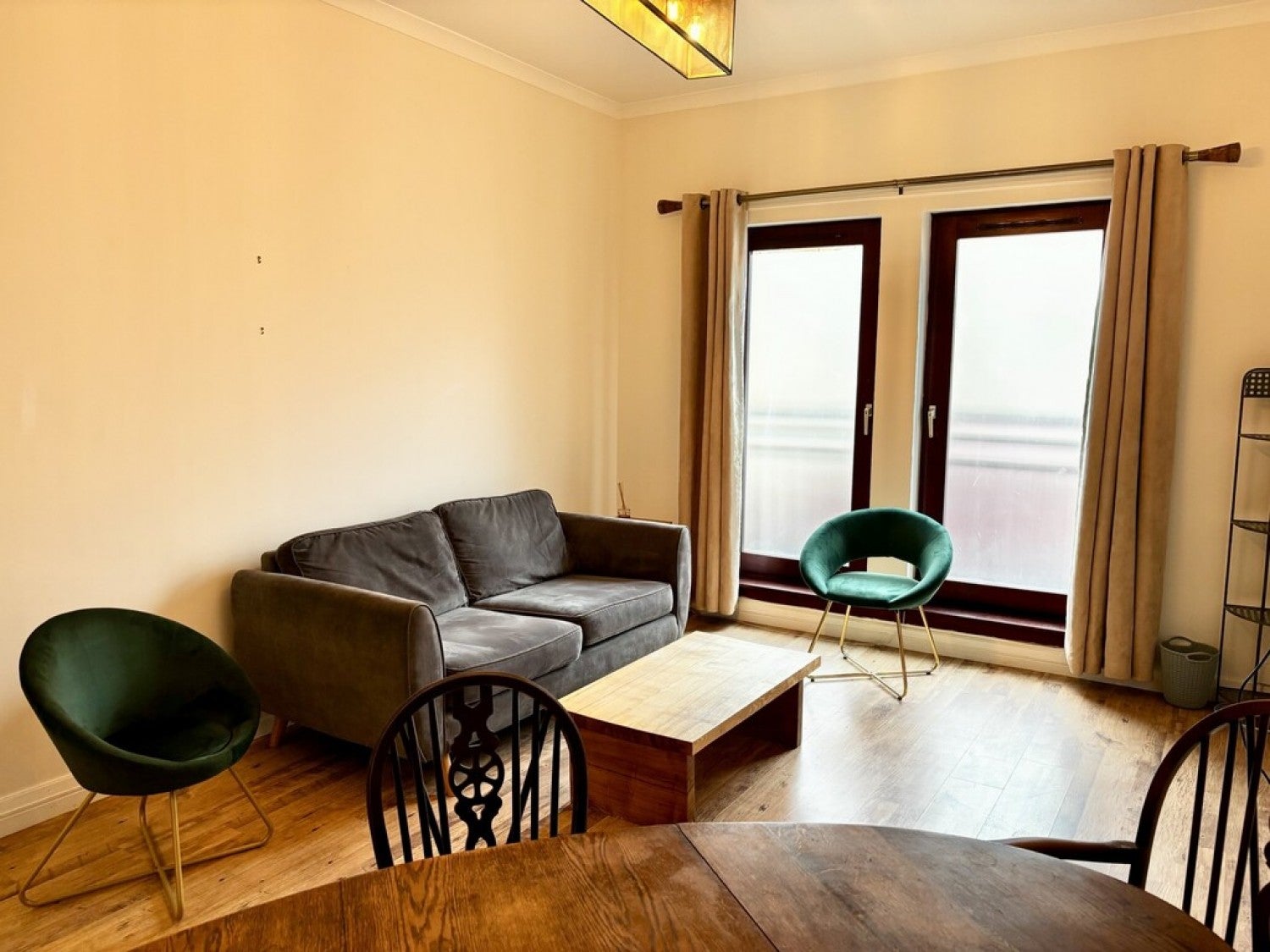 Flat Lynedoch Crescent in Glasgow