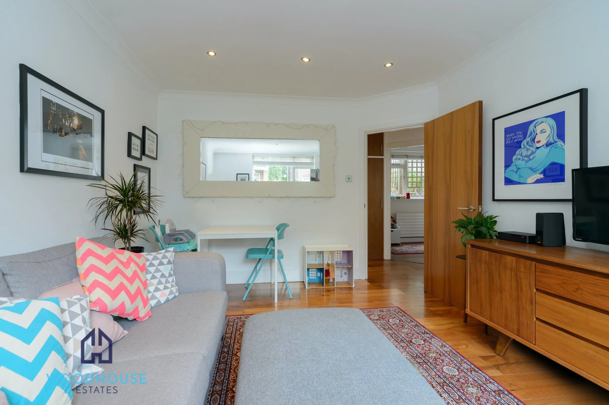 Flat Lymington Road in Greater London