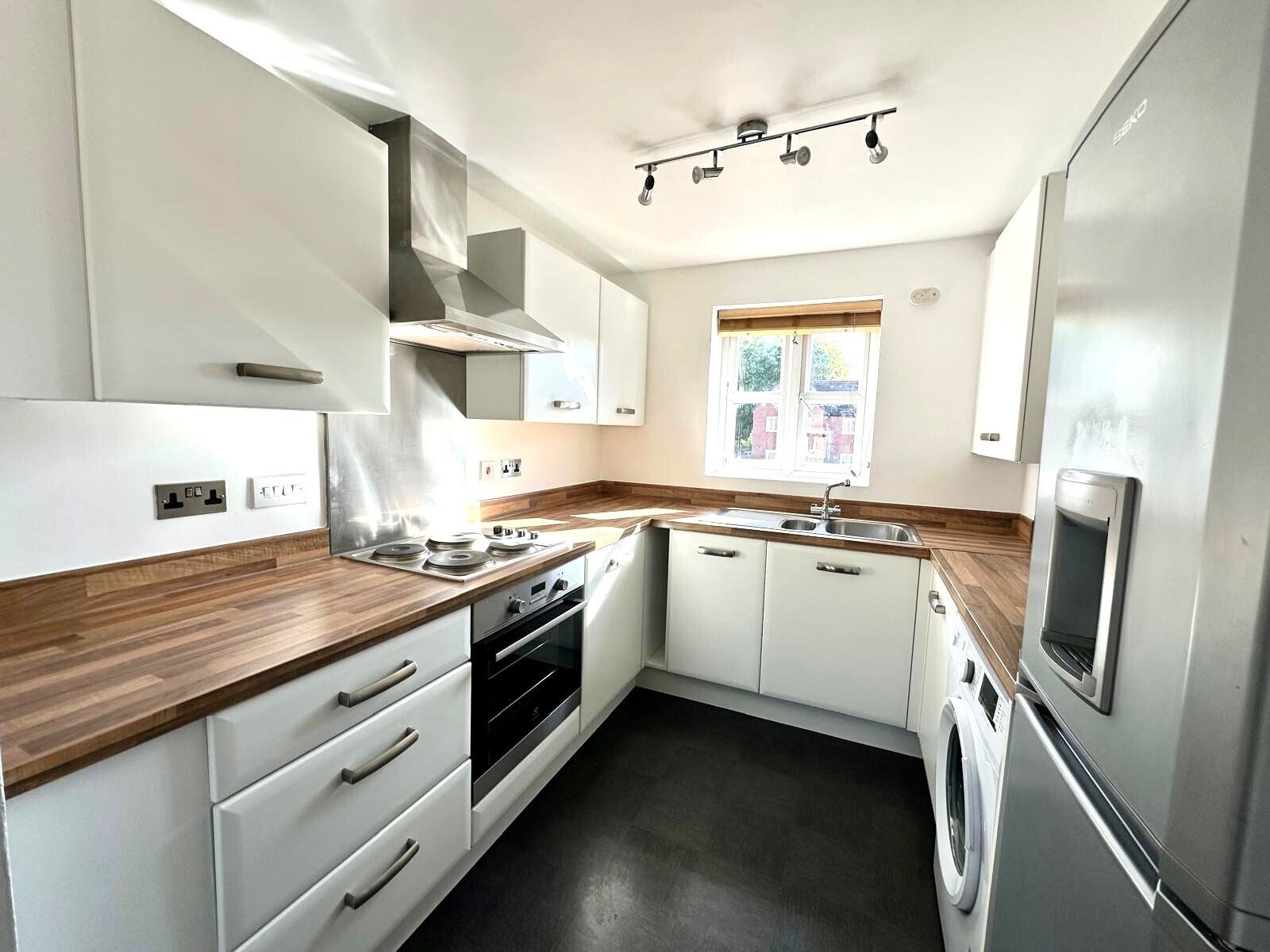 Flat Albert Close in Stratford-on-Avon