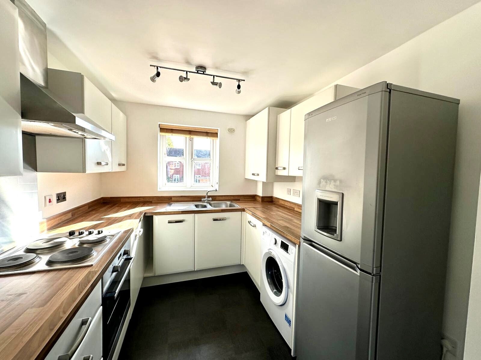 Flat Albert Close in Stratford-on-Avon