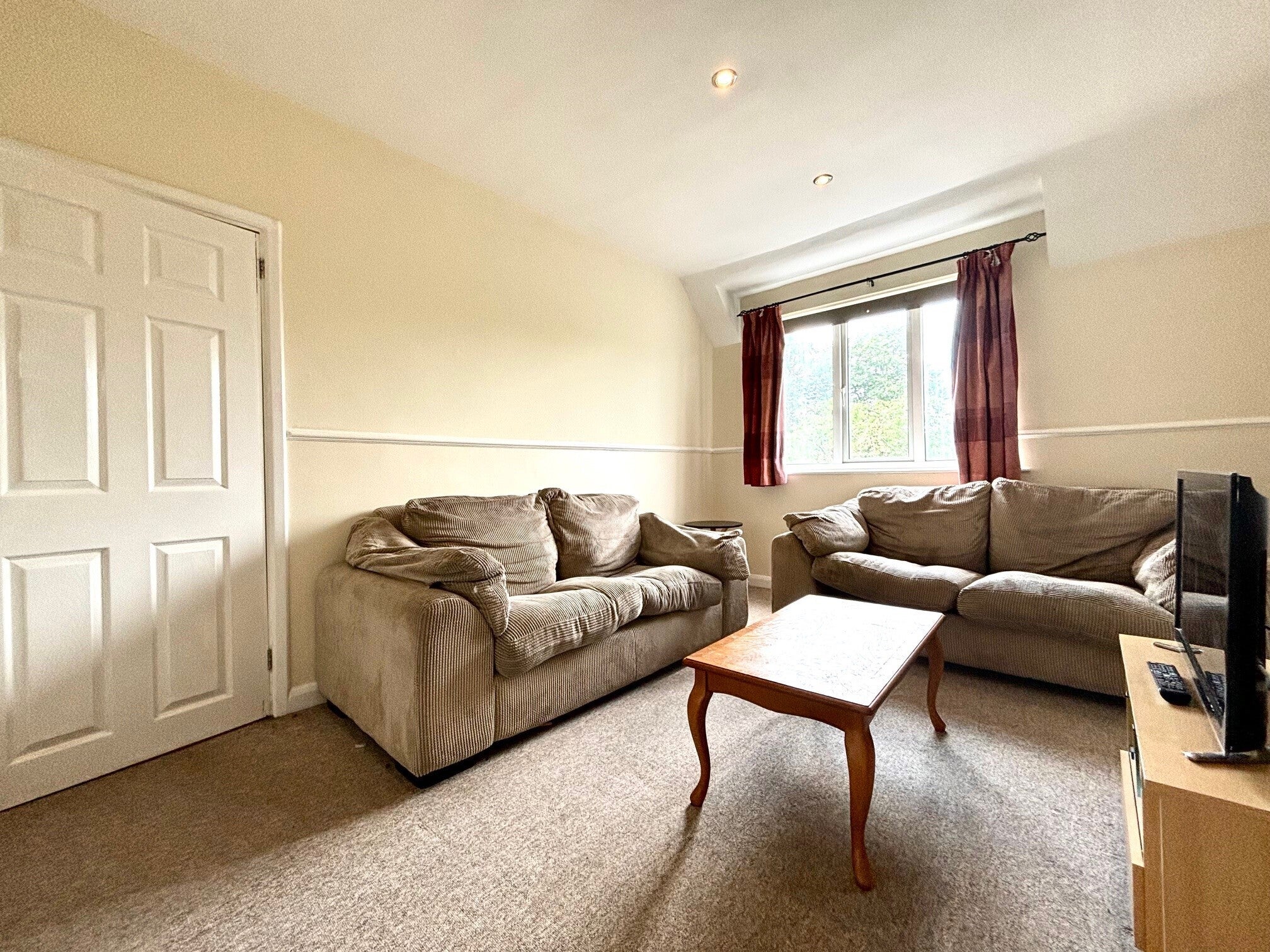 Flat Bordon Place in Stratford-on-Avon