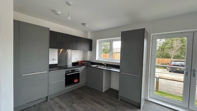 Flat Laver Drive in Chesterfield