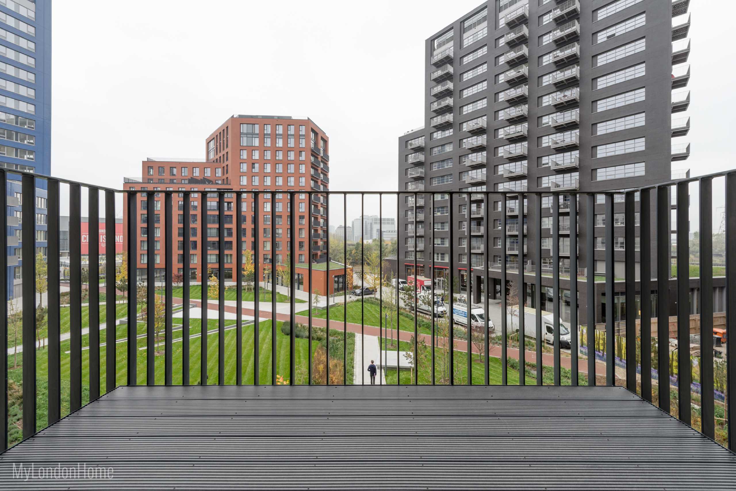Flat Orchard Place in Greater London