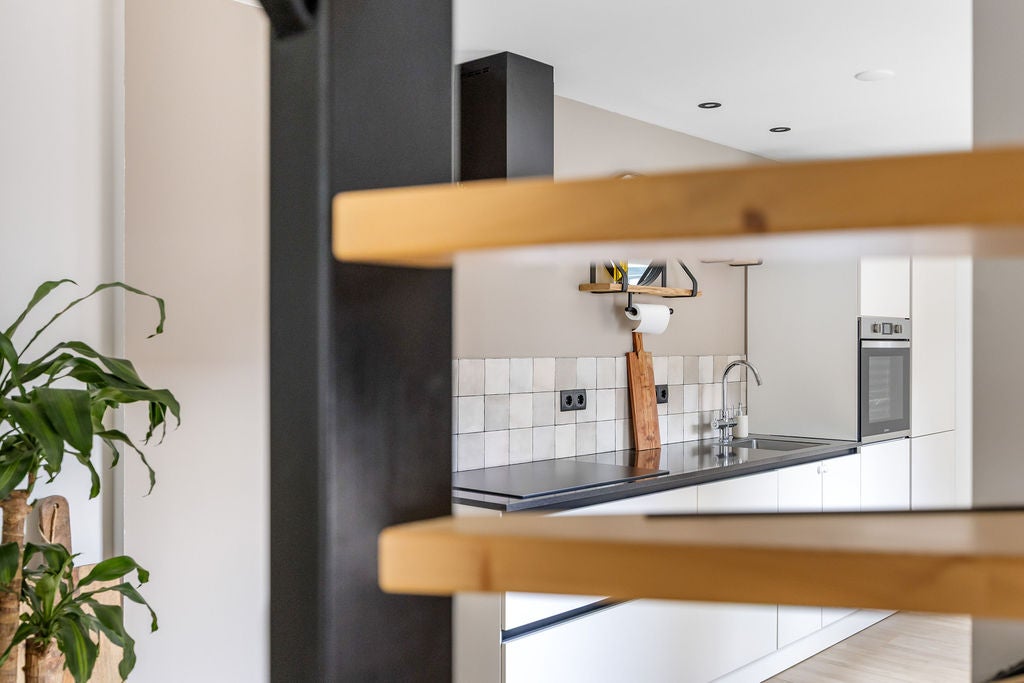 Tussenwoning te koop: Looxmastraat 44, Sneek