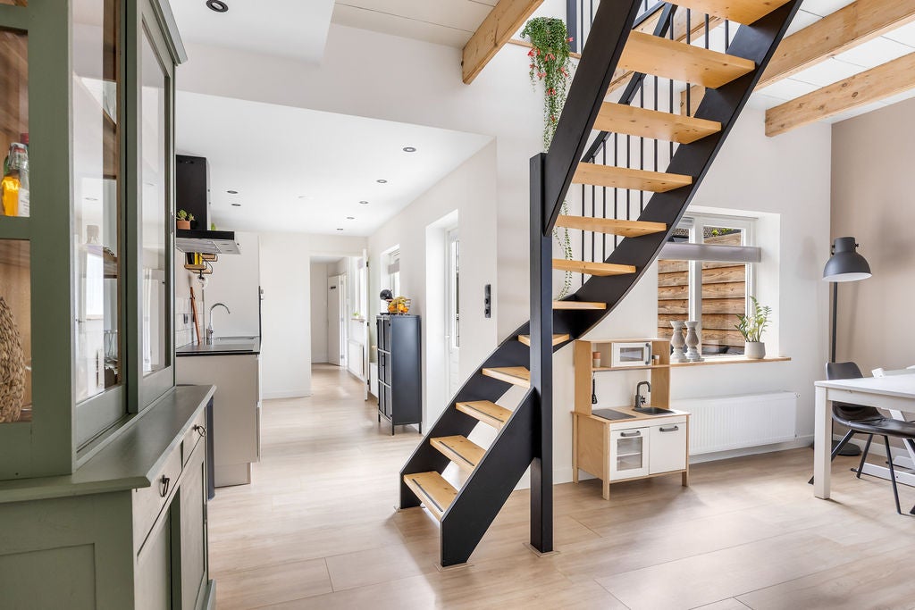 Tussenwoning te koop: Looxmastraat 44, Sneek