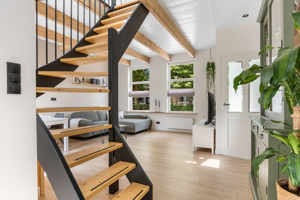 Tussenwoning te koop: Looxmastraat 44, Sneek