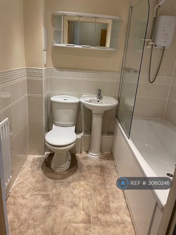 Flat Kimberley Close in Hedge End