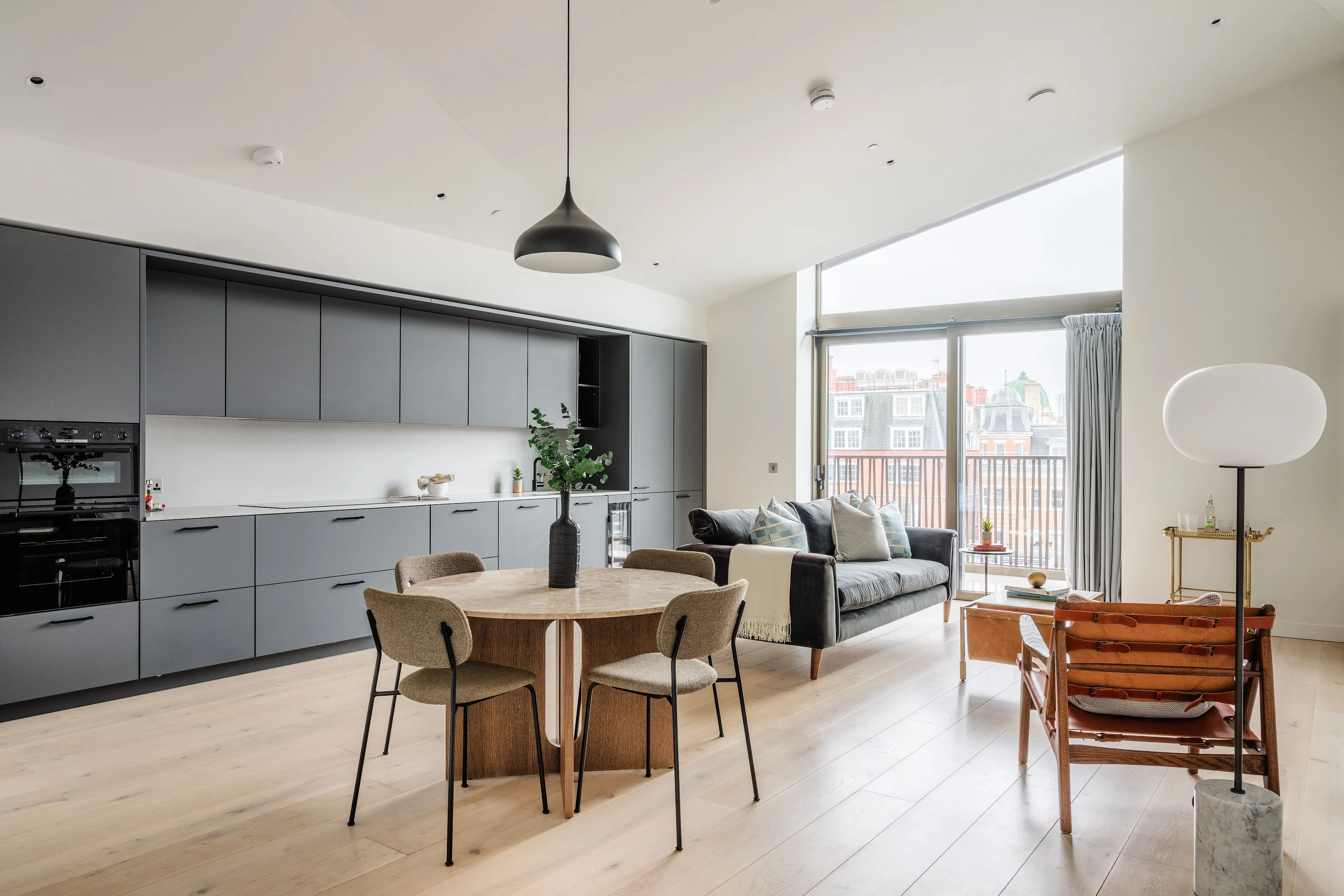 Flat Broadwick Street in City of Westminster