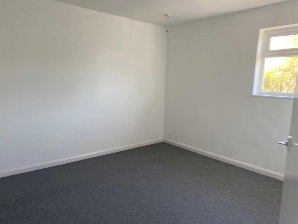 Flat Sutton Road in Maidstone