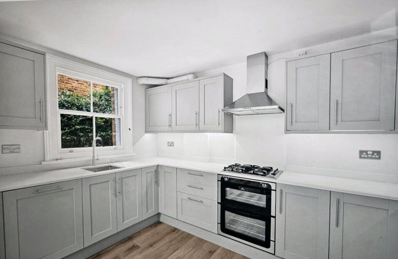 Room South Hill Park in Greater London
