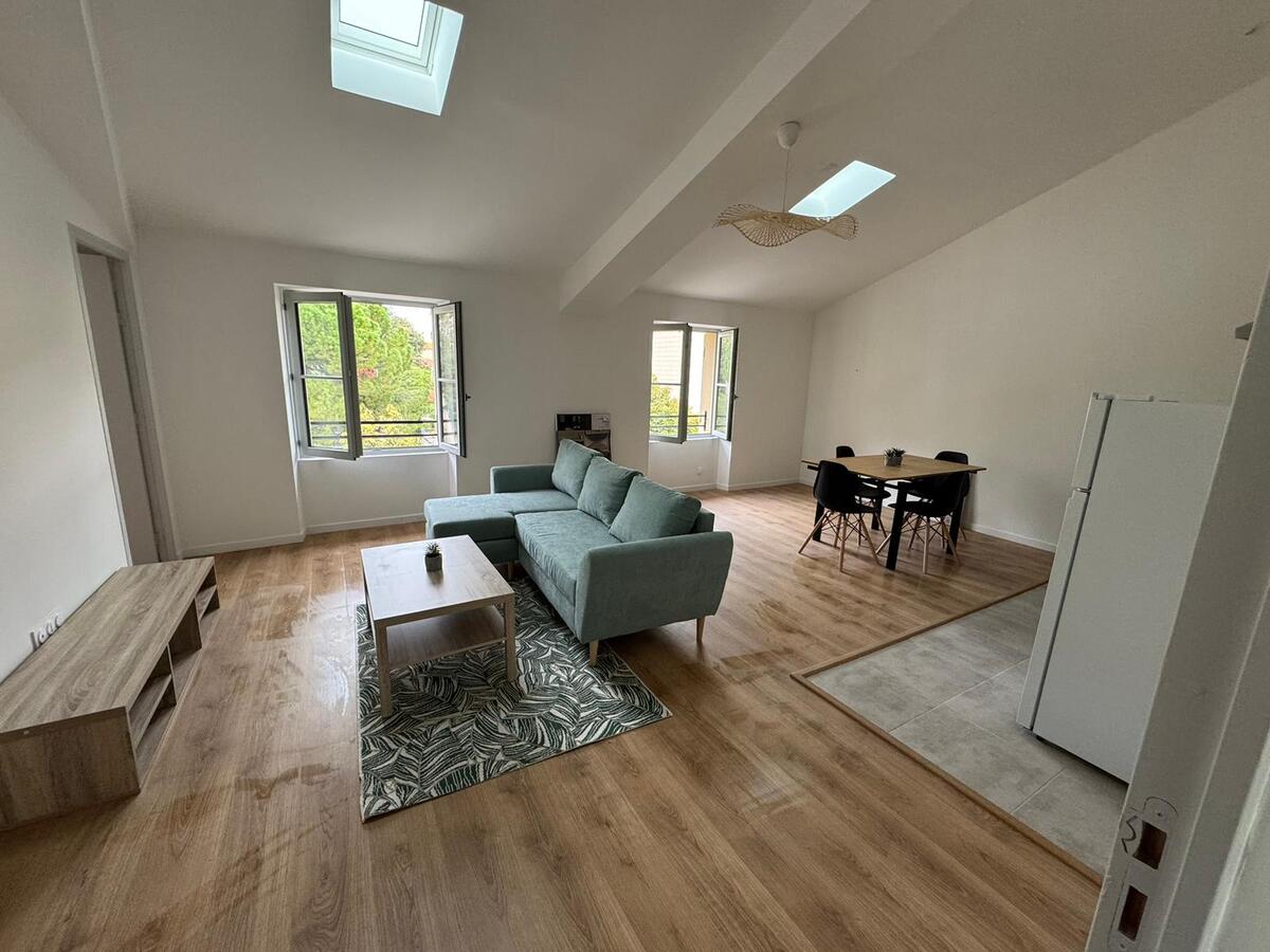 Flat Cours Ernest Renan in Cavaillon
