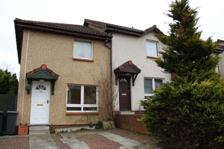 Flat Craigour Avenue in City of Edinburgh