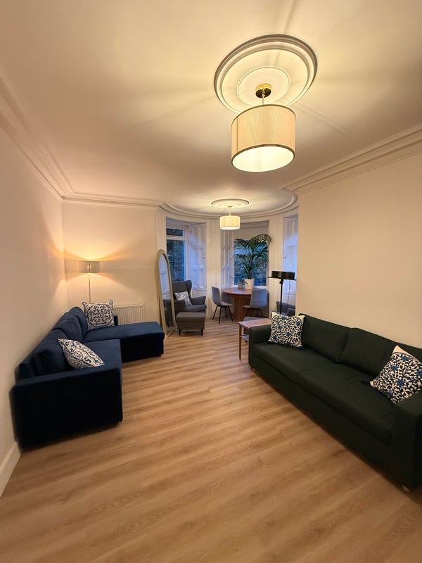 Room Warrender Park Road in City of Edinburgh