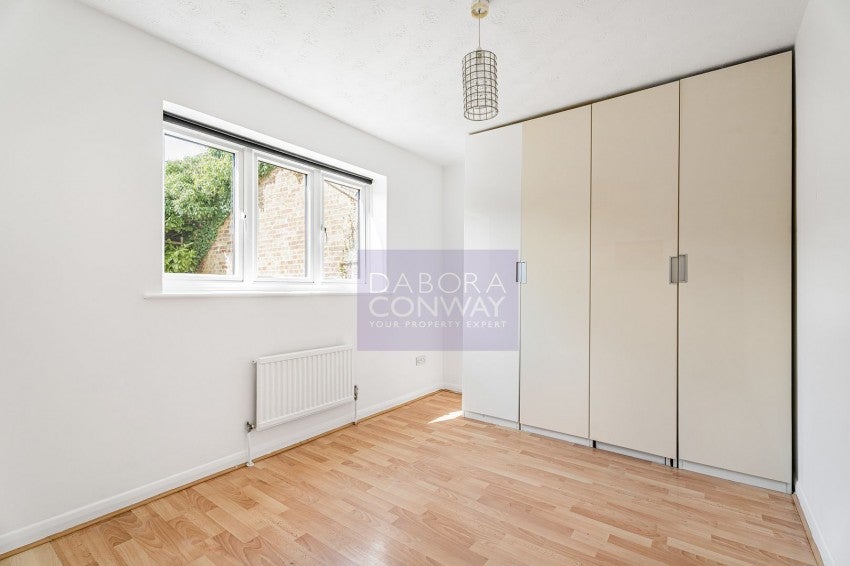 Flat Slade End in Epping Forest