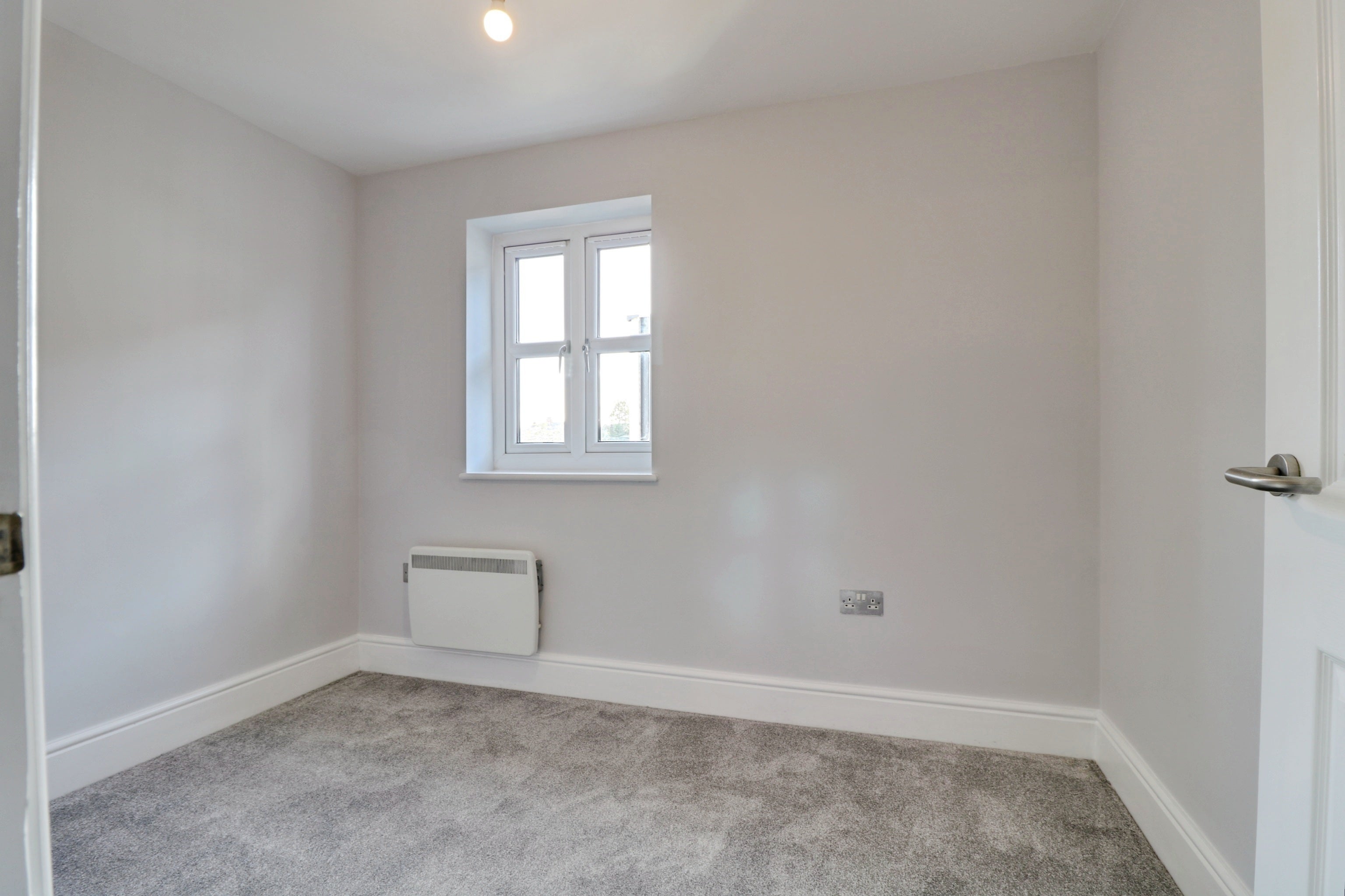 Flat Eastwood Road in Rayleigh