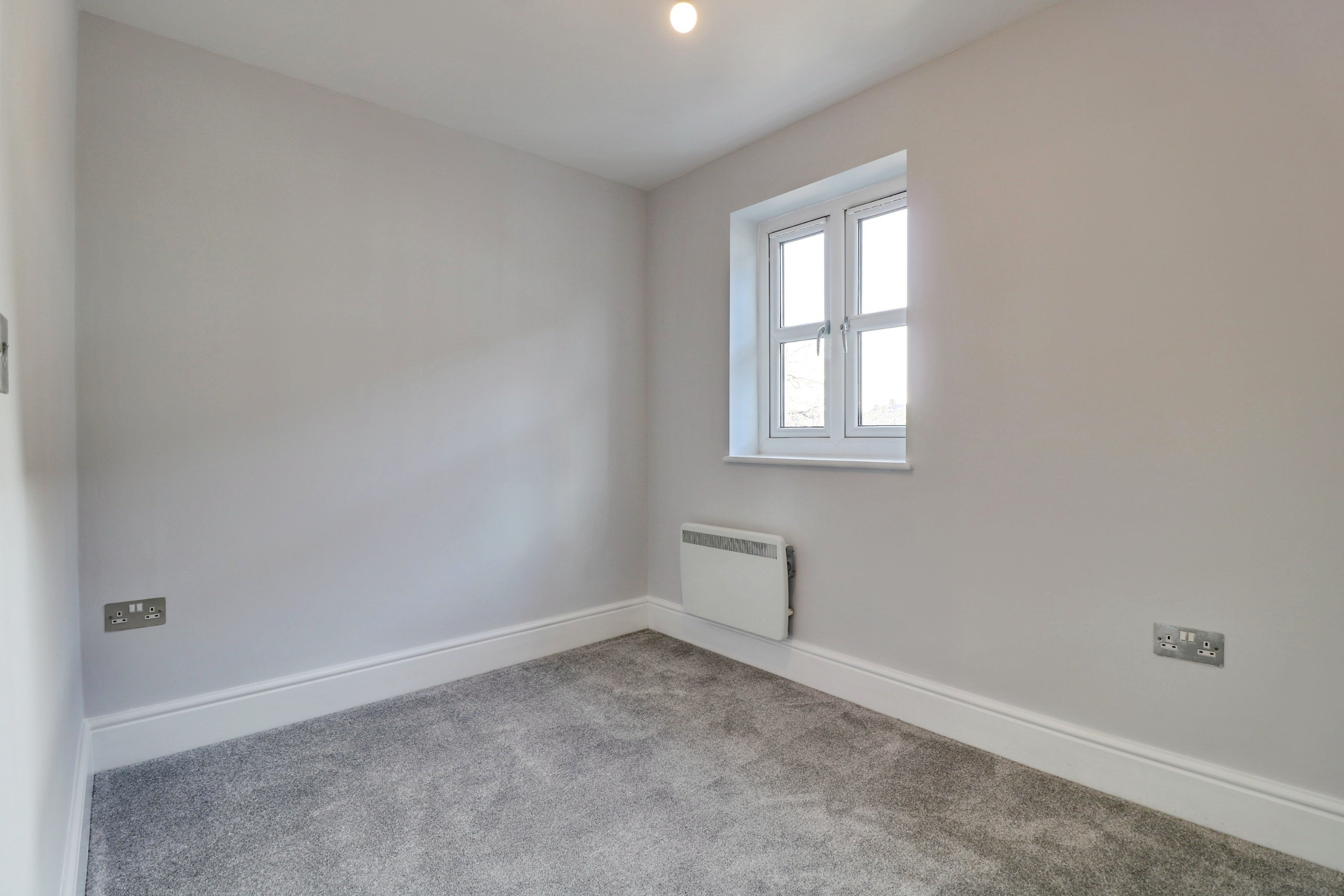 Flat Eastwood Road in Rayleigh