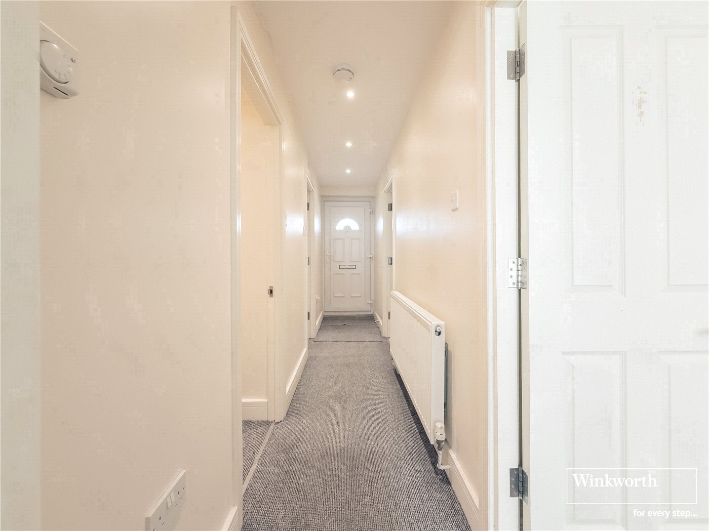 Flat Kingsbury Road in Greater London