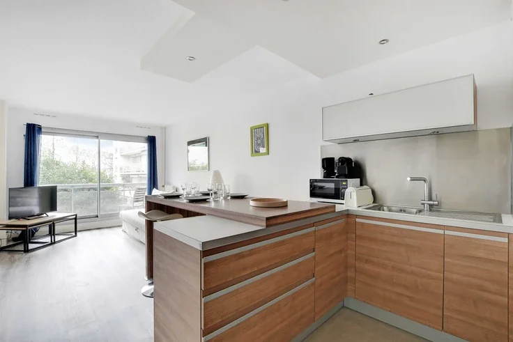 Appartement Rue d'Armenonville à Paris
