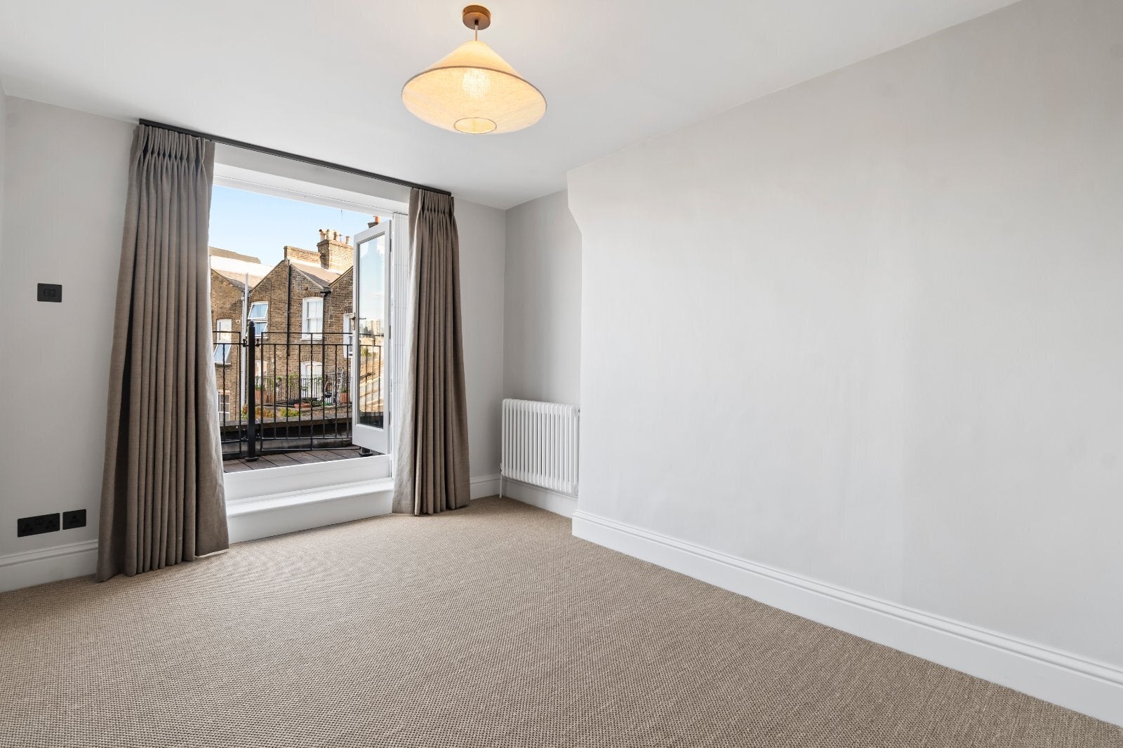 Flat Sutherland Avenue in City of Westminster