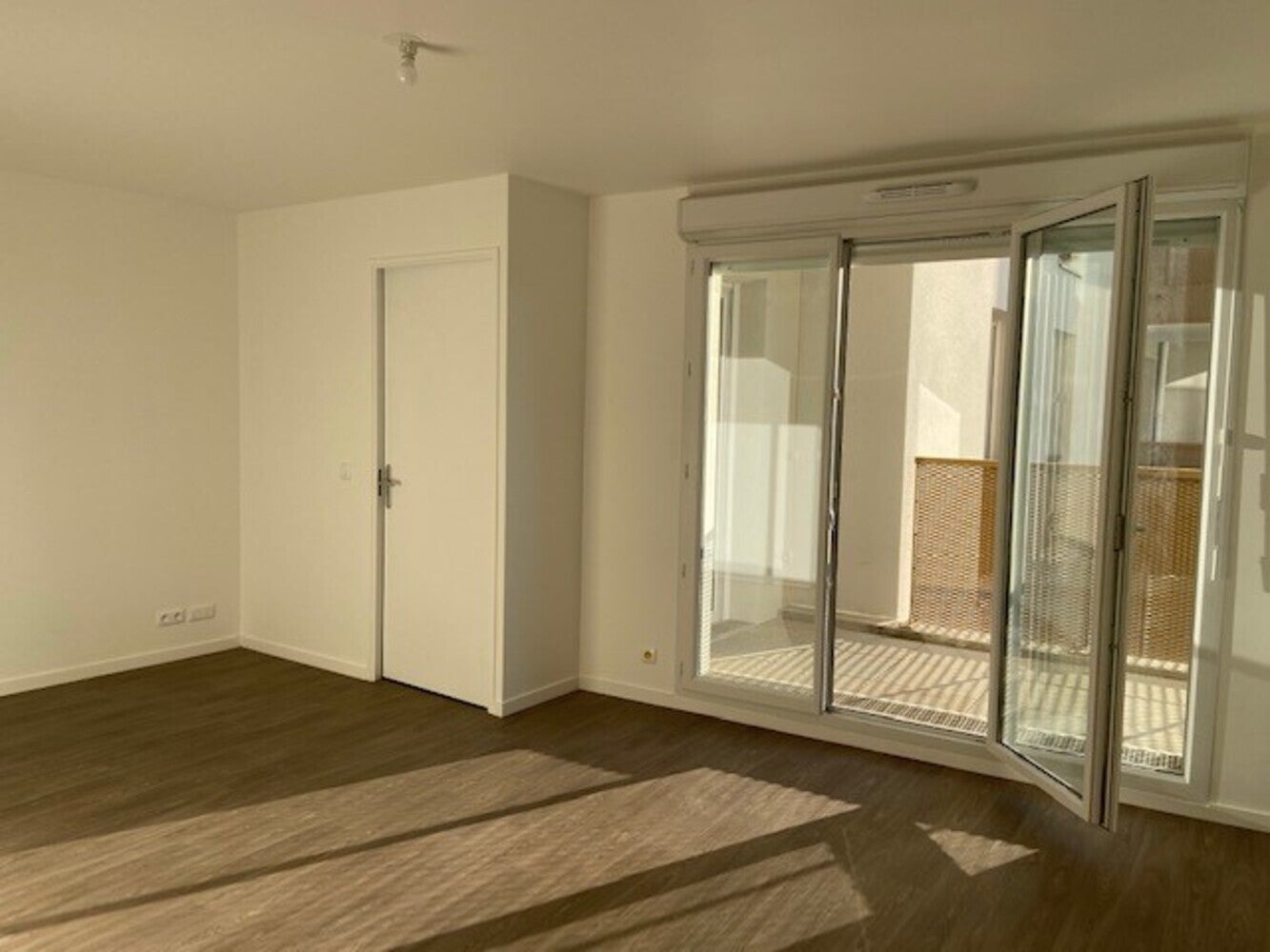 Flat Rue Josette Poirson in Bondoufle