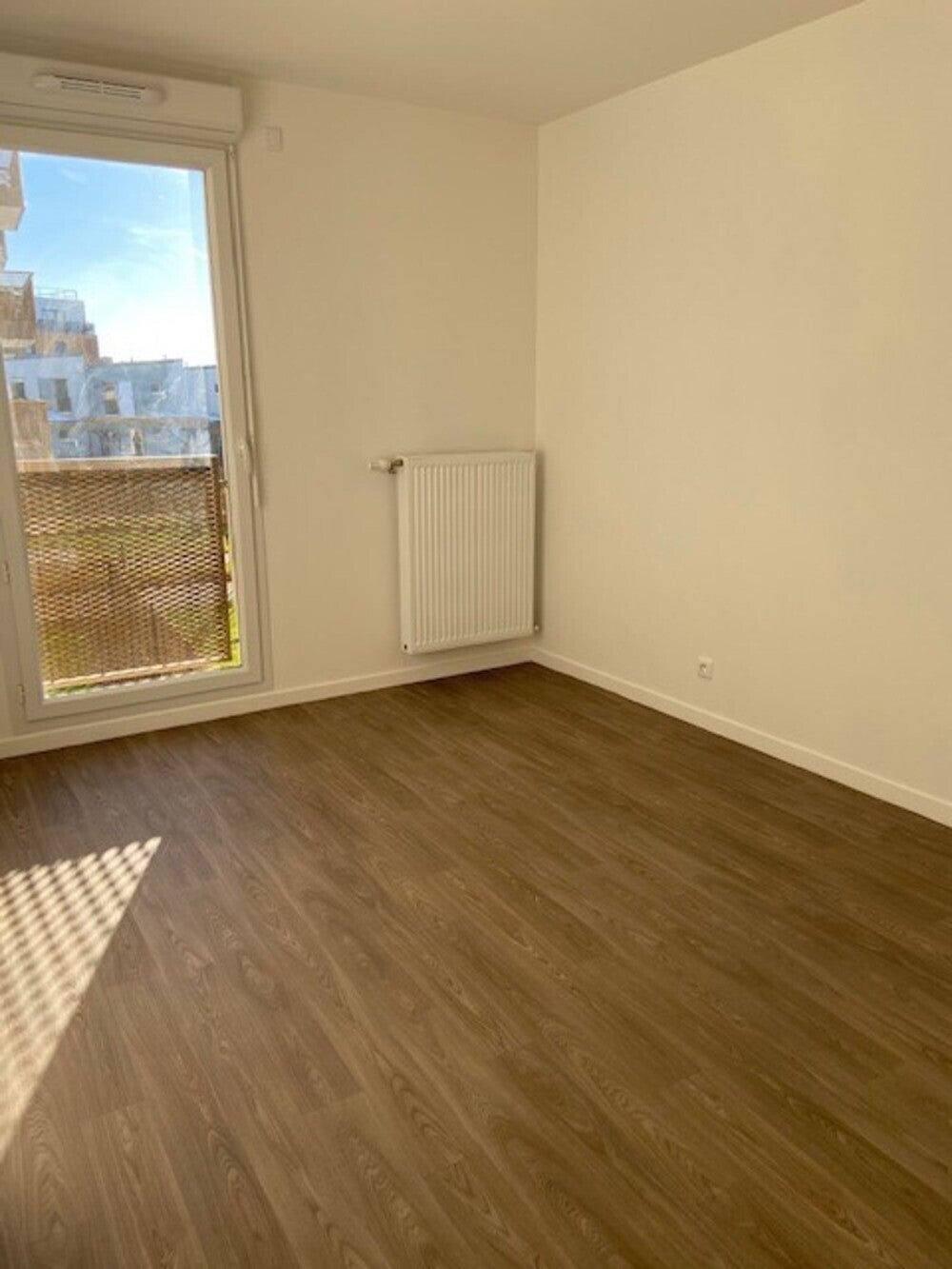 Flat Rue Josette Poirson in Bondoufle