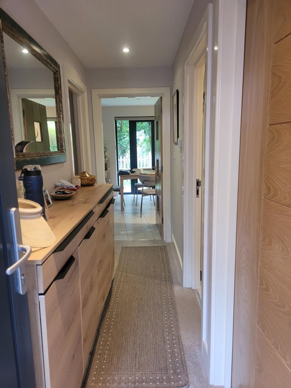 Flat Eleanor Way in Waltham Cross