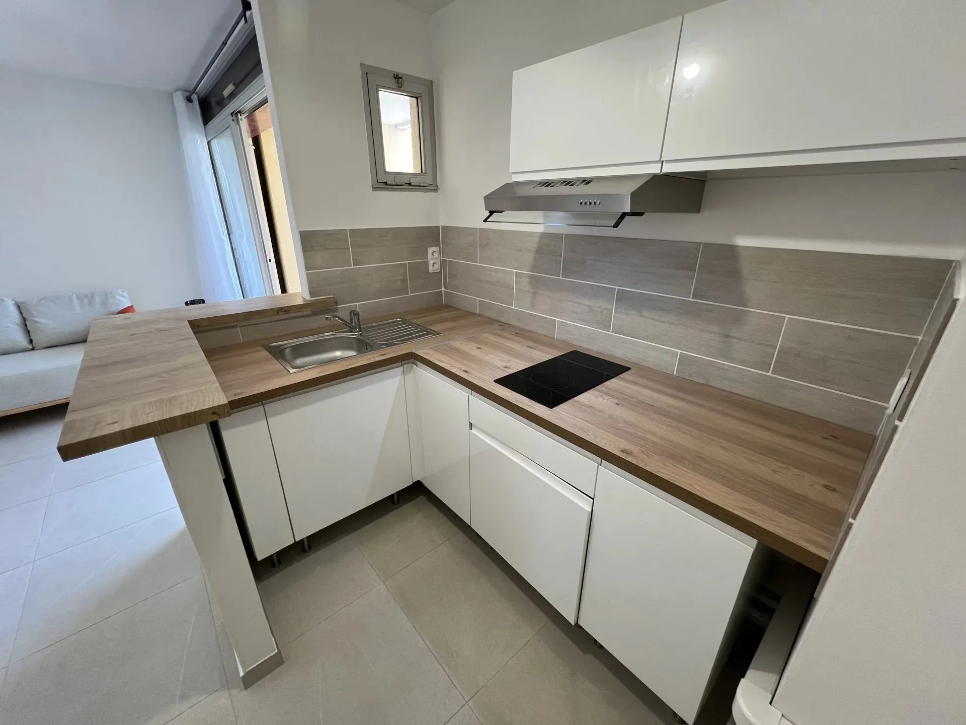 Appartement Avenue de Montpellier à Mèze