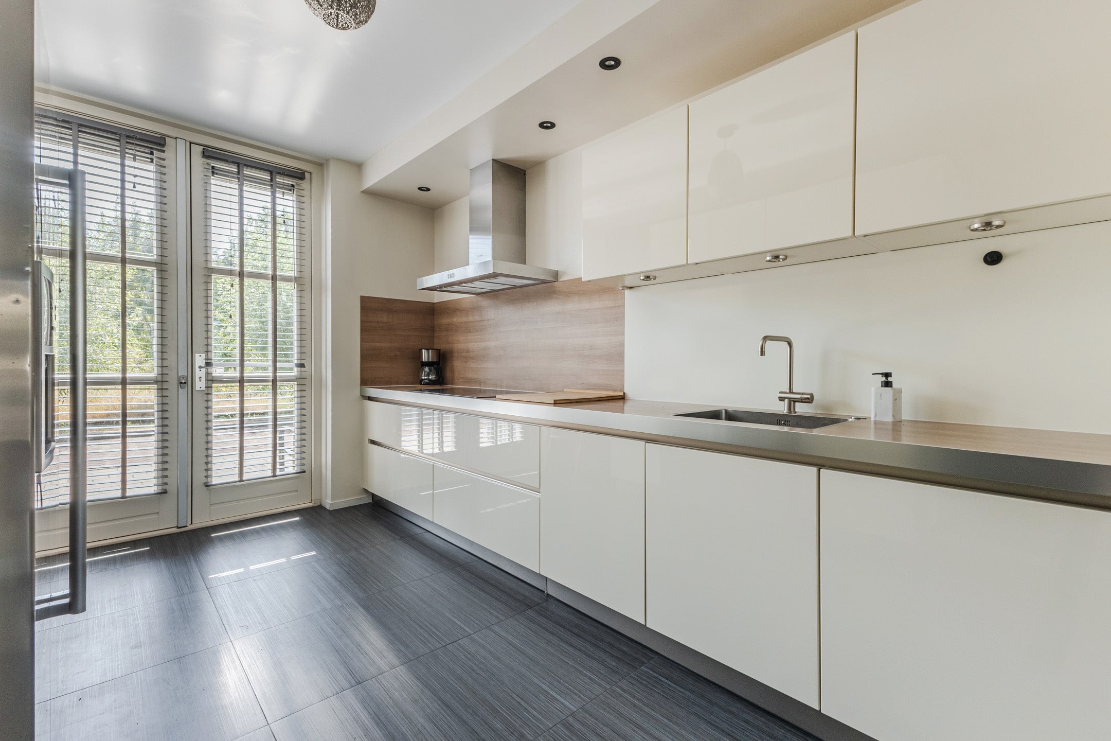 Tussenwoning te koop: Brederode 27, Amstelveen