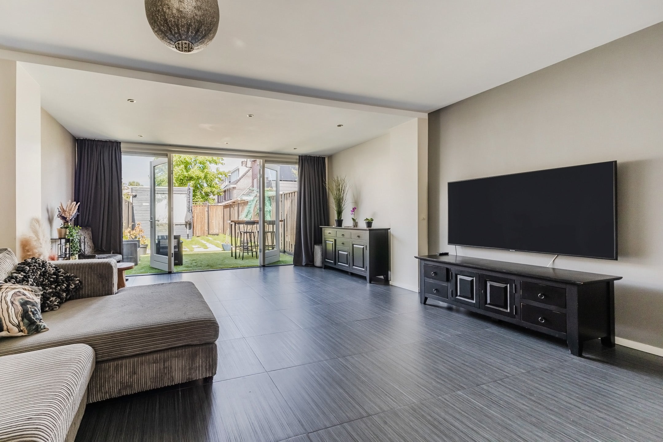 Tussenwoning te koop: Brederode 27, Amstelveen