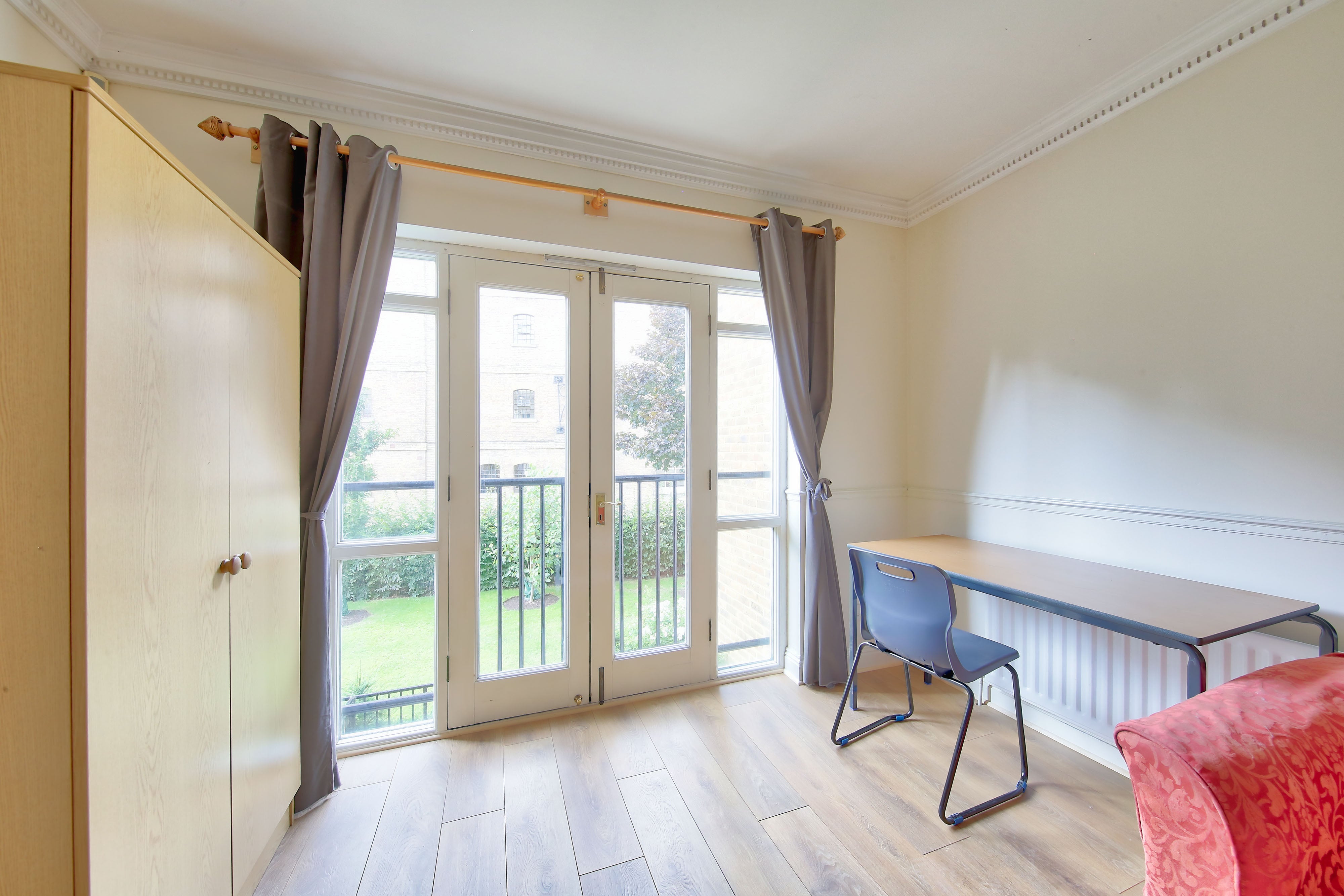 Flat New Cavendish Street in London