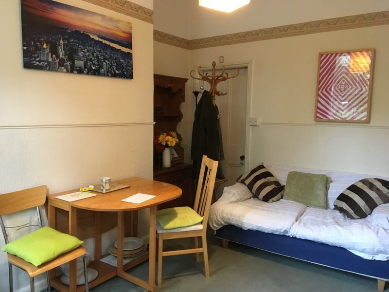Room Moor Road in Leeds