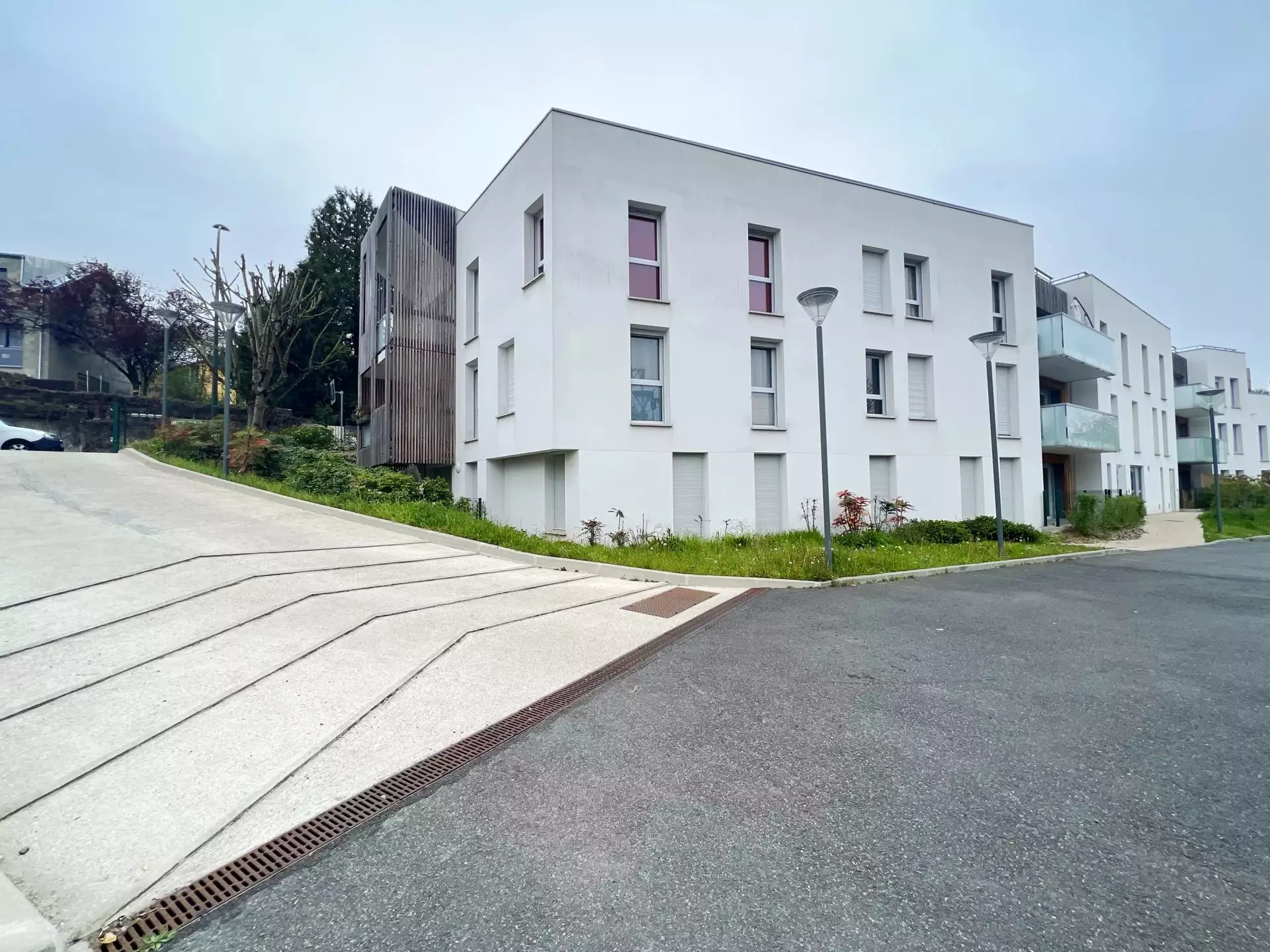 Flat Avenue de Louveciennes in La Celle-Saint-Cloud