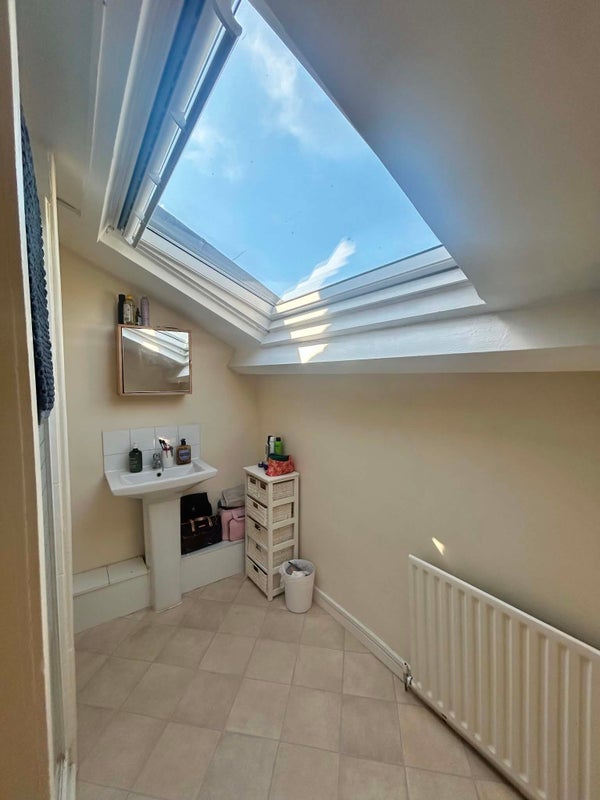 Room Church Street in Royal Leamington Spa