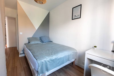 Room Rue Père André Jarlan in Évry