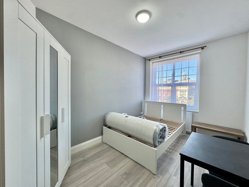 Room Stamford Hill in Greater London