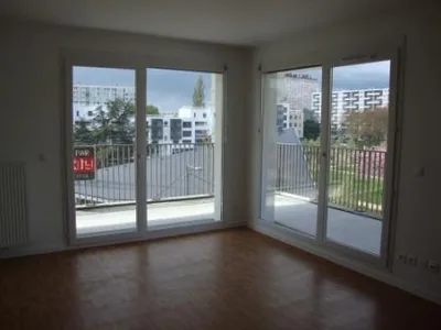 Flat Rue Charles Cros in Rouen