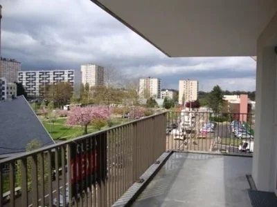 Flat Rue Charles Cros in Rouen