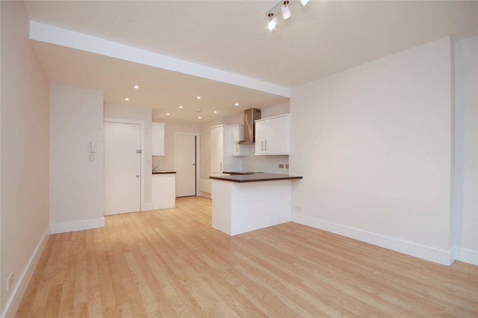Flat Marylebone High Street in City of Westminster
