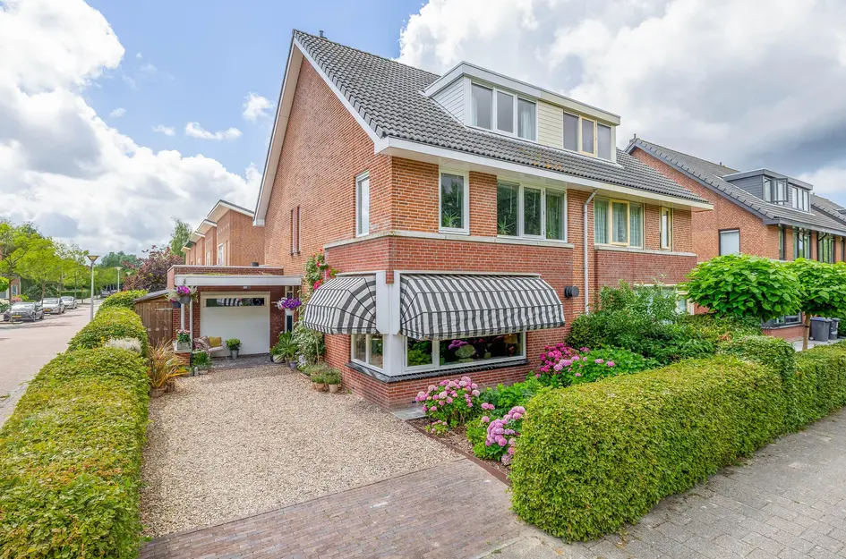 Huis Middellantweide 7 in Hellevoetsluis