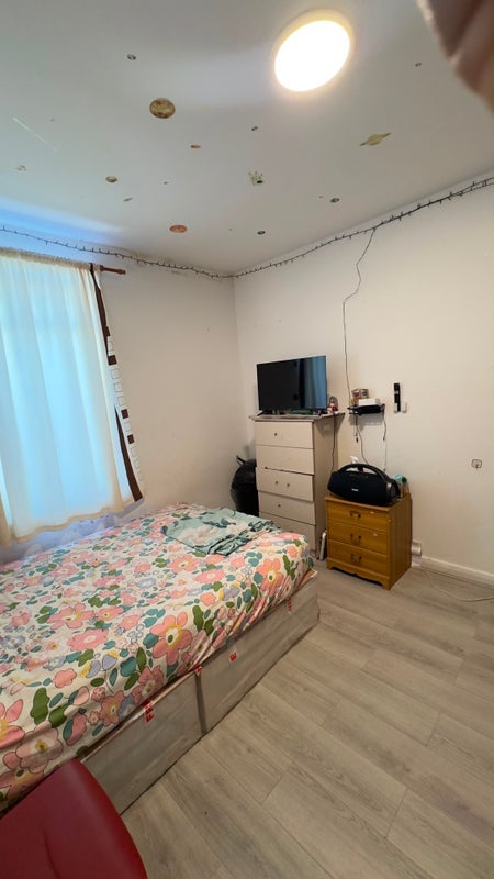 Room St Stephen's Road in Greater London